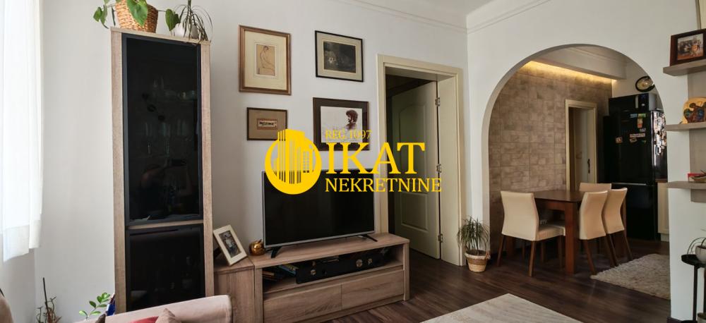 Slika 2 - Braće Grim, Dvoiposoban stan na prodaju, 53m2, 243.000€