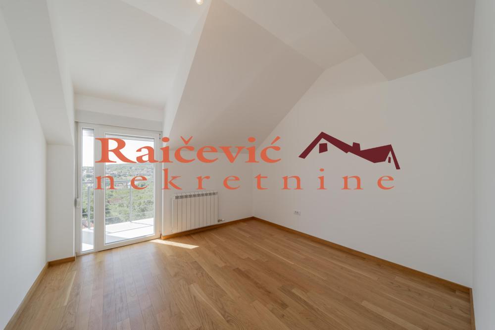 Slika 8 - Kaludjerica, Trosoban stan na prodaju, 81m2, 132.000€