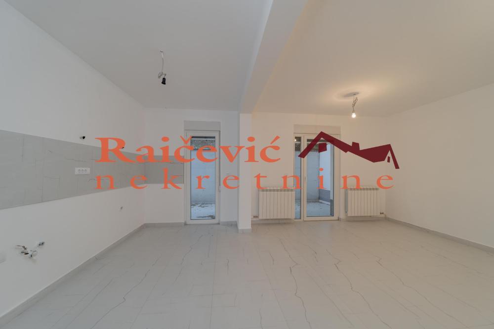 Slika 1 - Kaludjerica, Trosoban stan na prodaju, 95m2, 156.000€