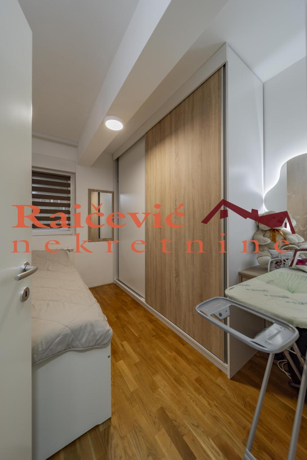 Slika 10 - Mate Milosevica, Jednoiposoban stan na prodaju, 103m2, 130.000€