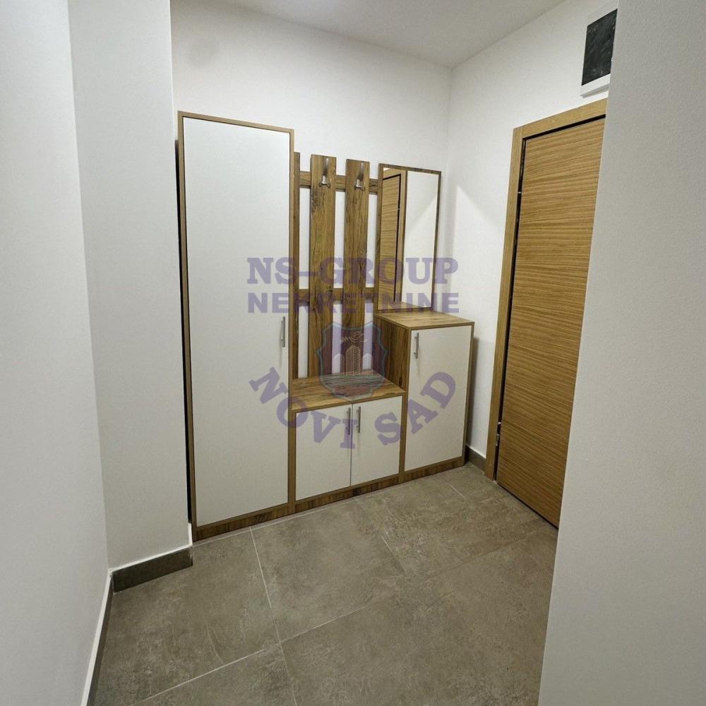 Glavna slika -Jednoiposoban stan za izdavanje, 43m2, 450€
