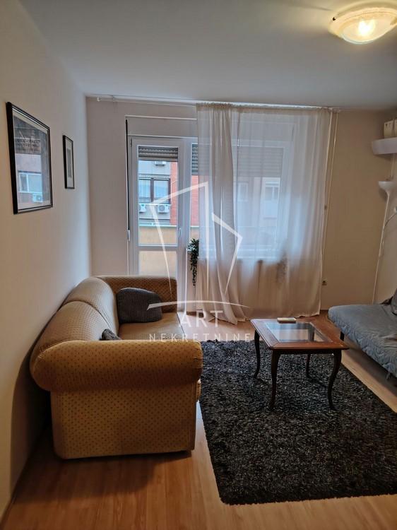Slika 1 - Hadži Prodanova, Dvosoban stan za izdavanje, 64m2, 700€