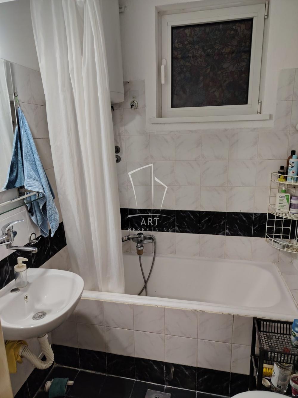 Slika 5 - Hadži Prodanova, Dvosoban stan za izdavanje, 64m2, 700€