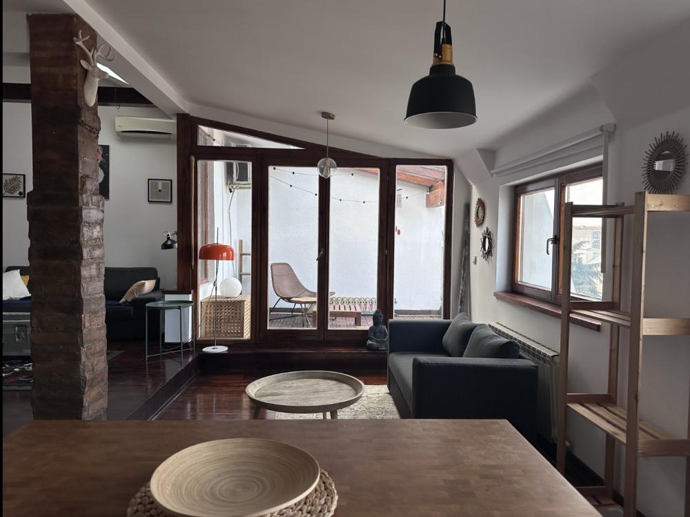 Slika 10 - Cara Nikolaja II, Trosoban stan za izdavanje, 85m2, 1.400€