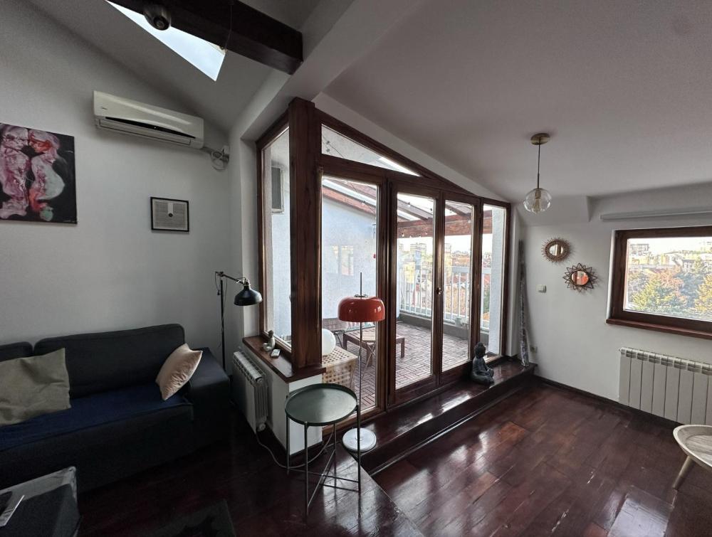 Slika 2 - Cara Nikolaja II, Trosoban stan za izdavanje, 85m2, 1.400€