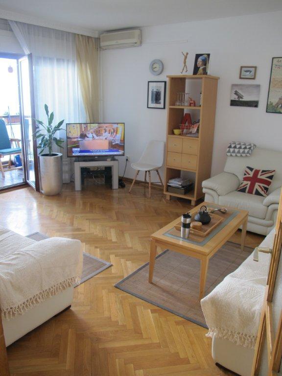 Slika 2 - Jevrema Grujica, Trosoban stan za izdavanje, 90m2, 1.400€
