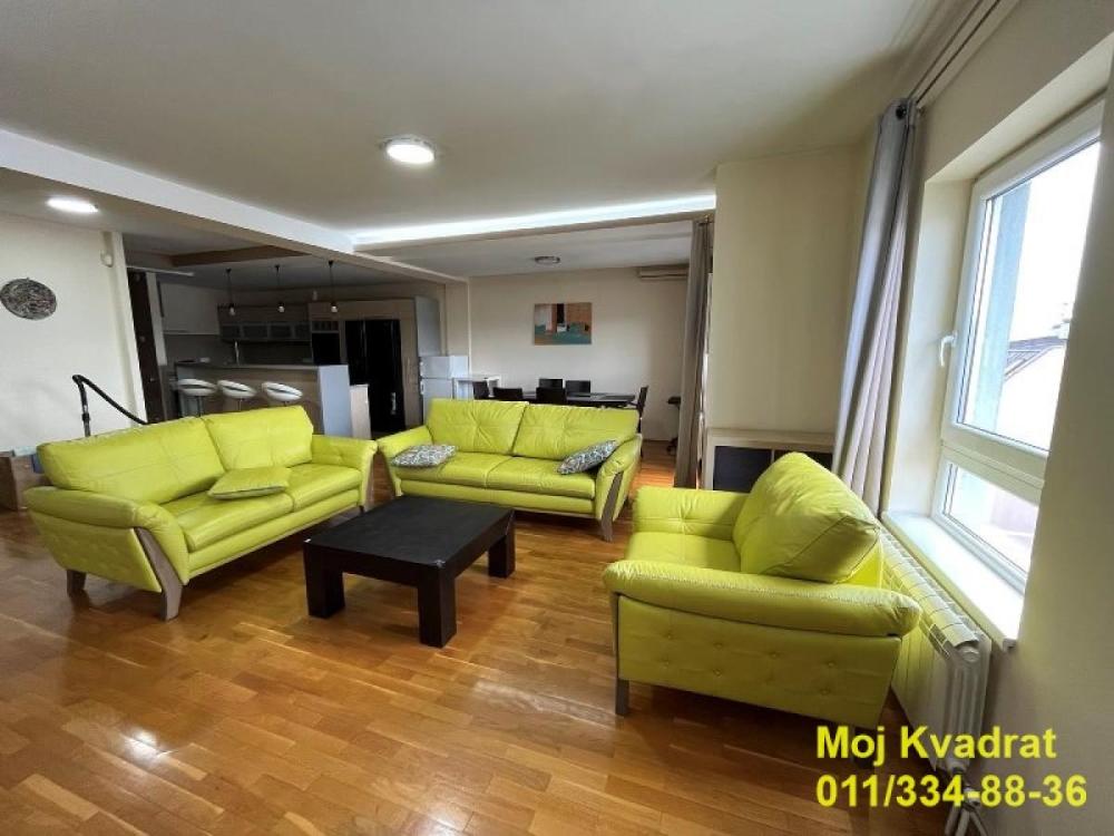 Slika 1 - Četvoroiposoban stan na prodaju, 160m2, 375.000€