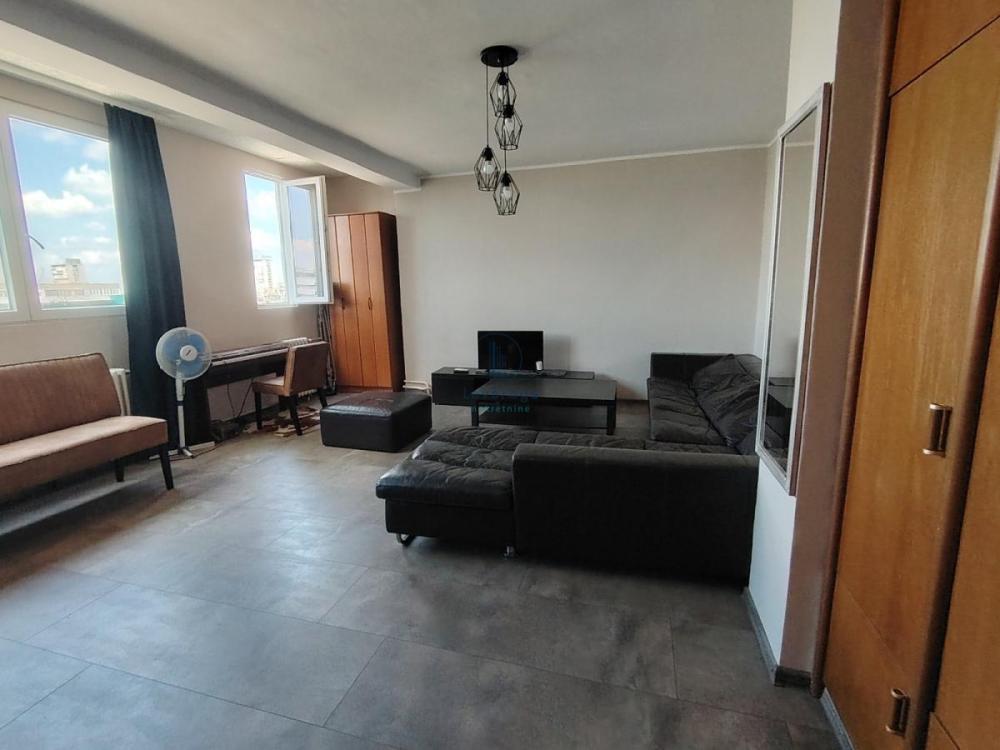 Slika 2 - Bulevar Maršala Tolbuhina, Dvosoban stan za izdavanje, 50m2, 600€