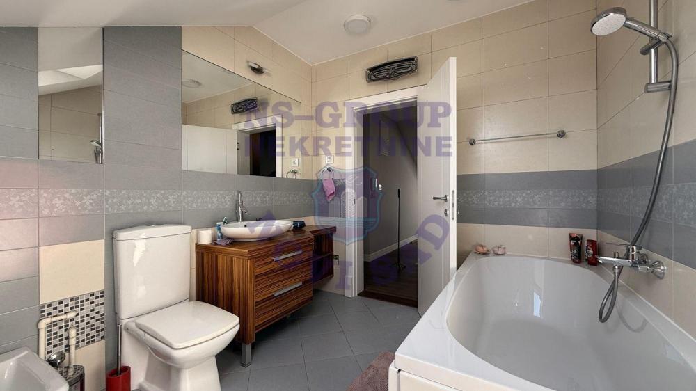 Slika 9 - Petosoban stan na prodaju, 146m2, 375.950€