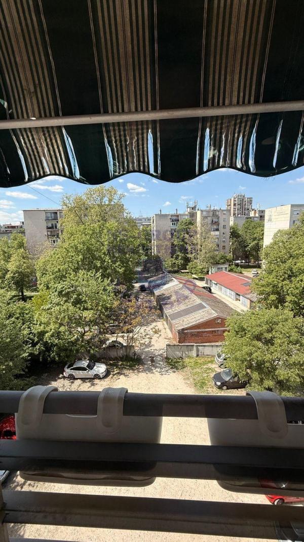 Slika 2 - Petosoban stan na prodaju, 146m2, 375.950€