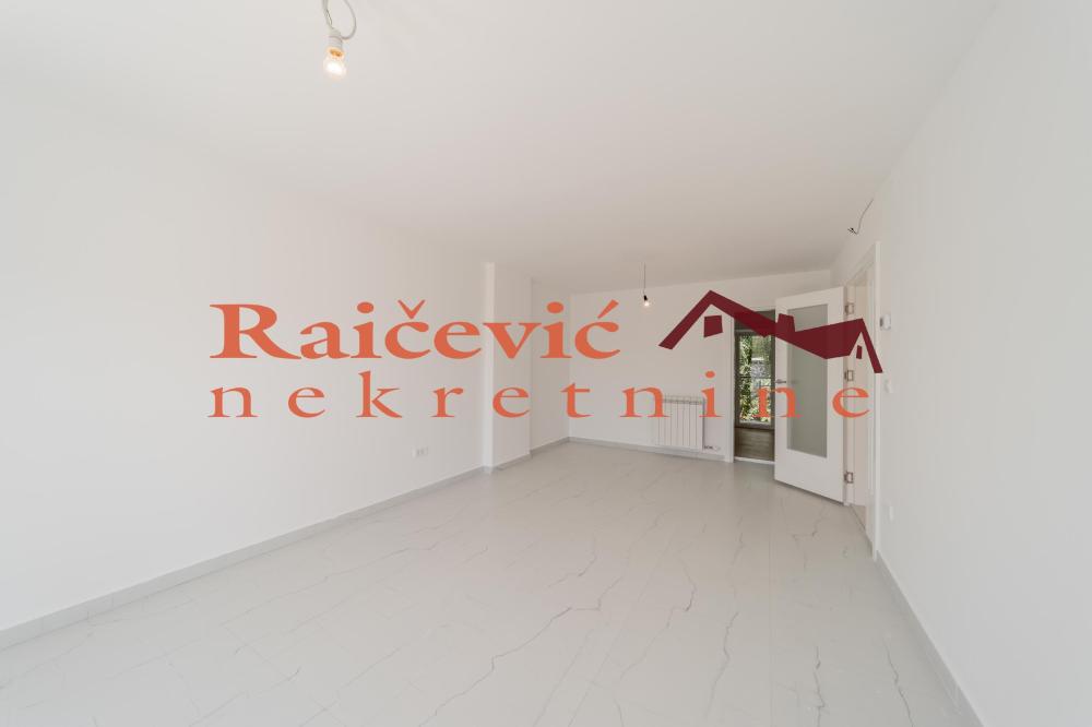 Slika 2 - Kaludjerica, Trosoban stan na prodaju, 80m2, 132.000€
