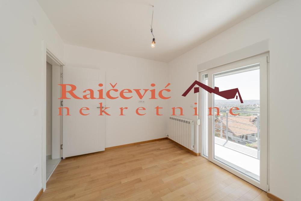 Slika 10 - Kaludjerica, Trosoban stan na prodaju, 81m2, 134.000€