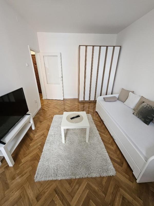 Slika 2 - Vranjska, Jednosoban stan za izdavanje, 31m2, 500€