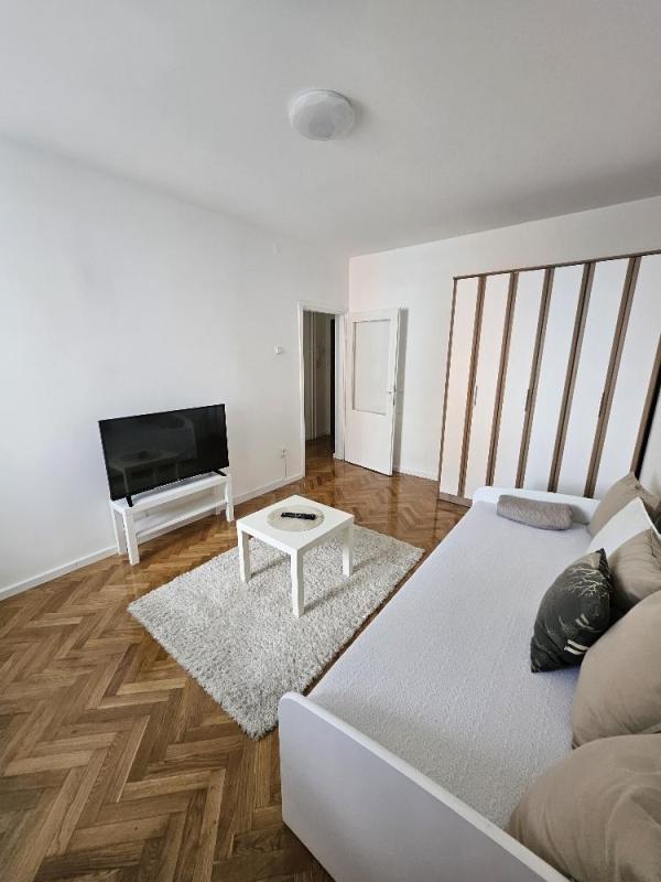 Slika 3 - Vranjska, Jednosoban stan za izdavanje, 31m2, 500€