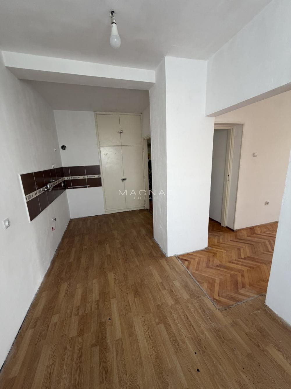 Slika 4 - Dr Đorđa Joanovića, Jednosoban stan na prodaju, 42m2, 97.000€