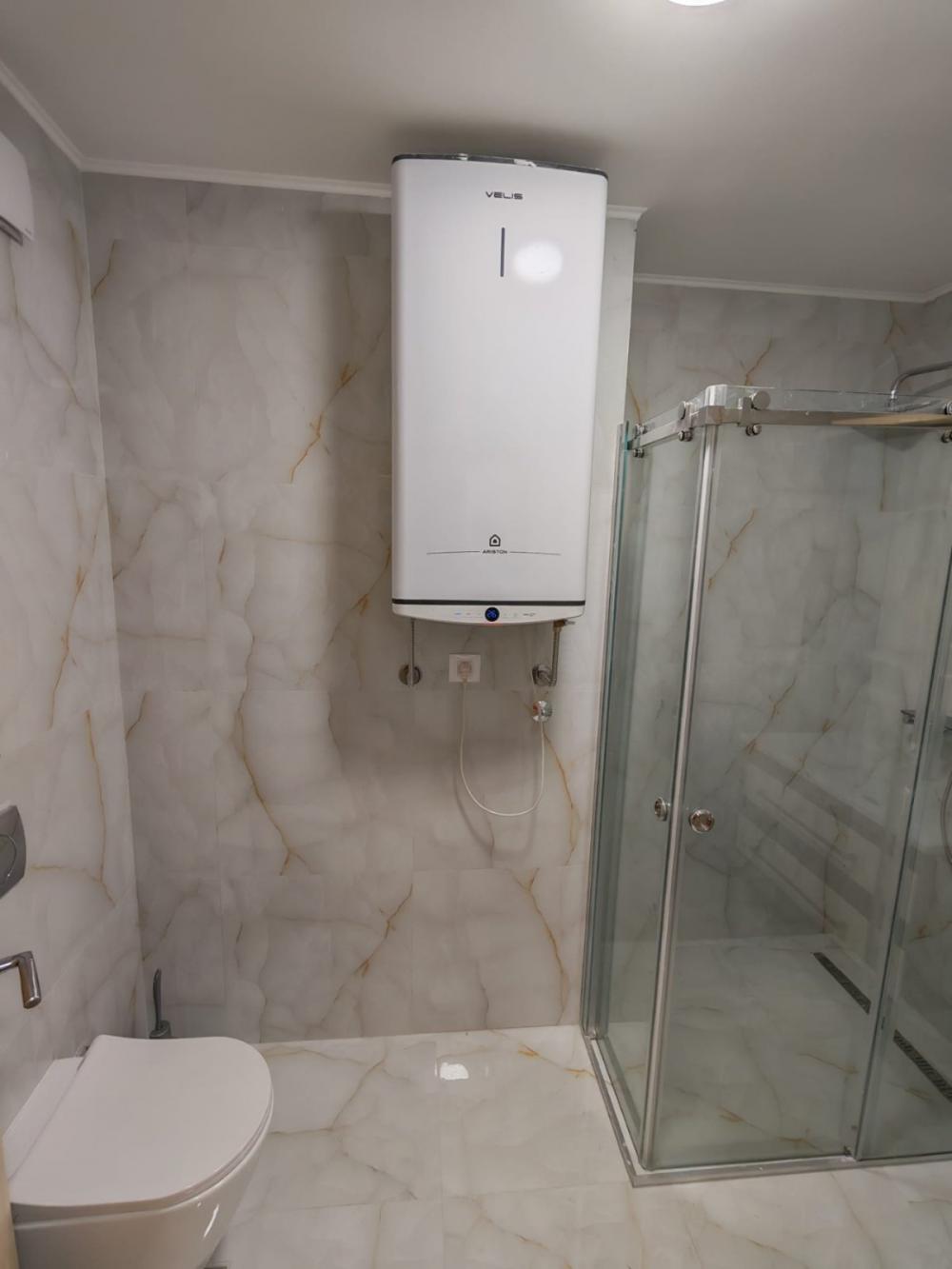 Slika 9 - Bulevar oslobođenja, Trosoban stan za izdavanje, 77m2, 1.300€