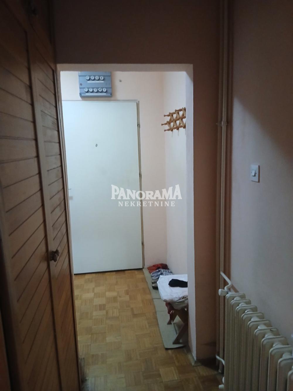 Slika 3 - Peđe Milosavljevića, Jednoiposoban stan na prodaju, 53m2, 155.000€