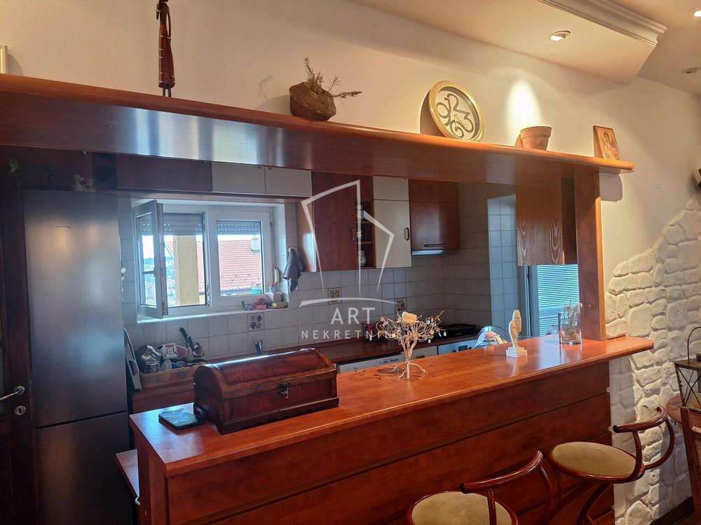Slika 2 - Murmanska,  Kuća za izdavanje, 250m2, 1.950€