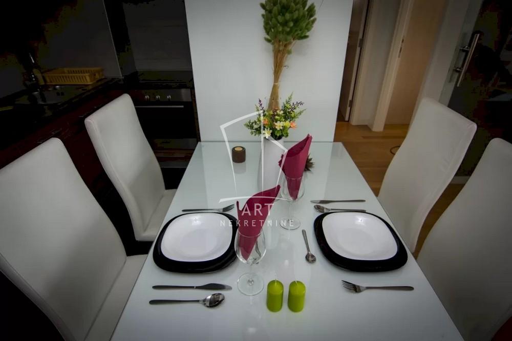 Slika 6 - Omladinskih brigada, Dvosoban stan za izdavanje, 62m2, 1.200€