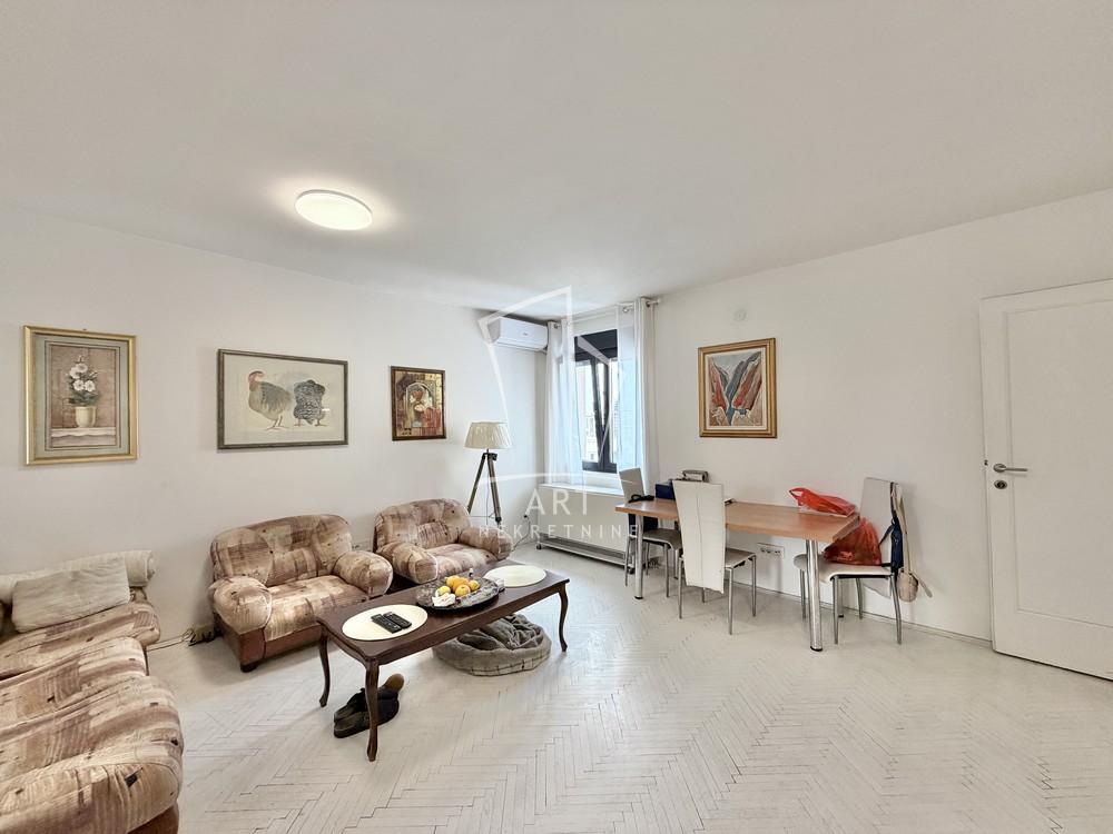 Slika 1 - Svetozara Markovića, Troiposoban stan na prodaju, 95m2, 419.000€