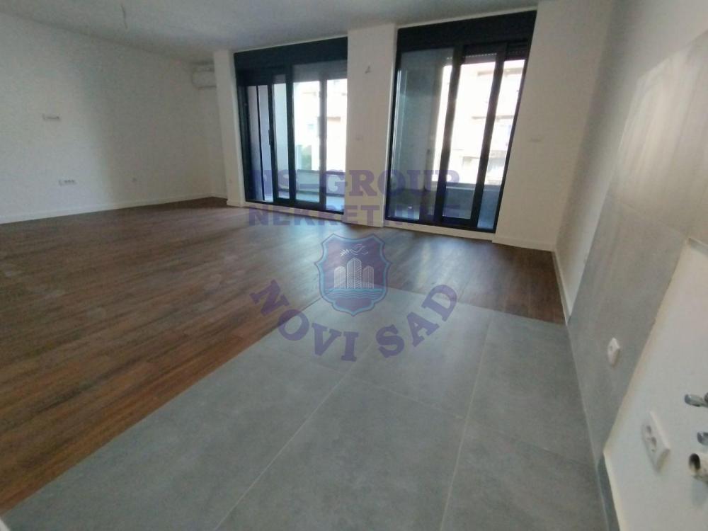 Slika 1 - Šestosoban stan na prodaju, 136m2, 378.250€
