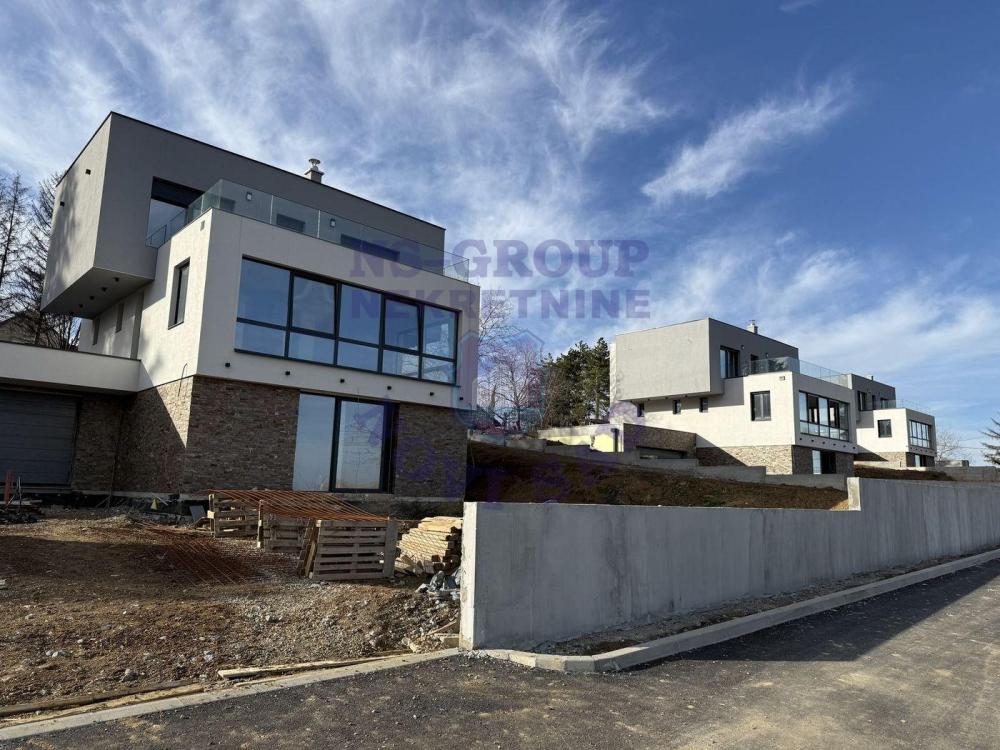 Slika 6 -  Kuća na prodaju,  308 m2, 515.000€
