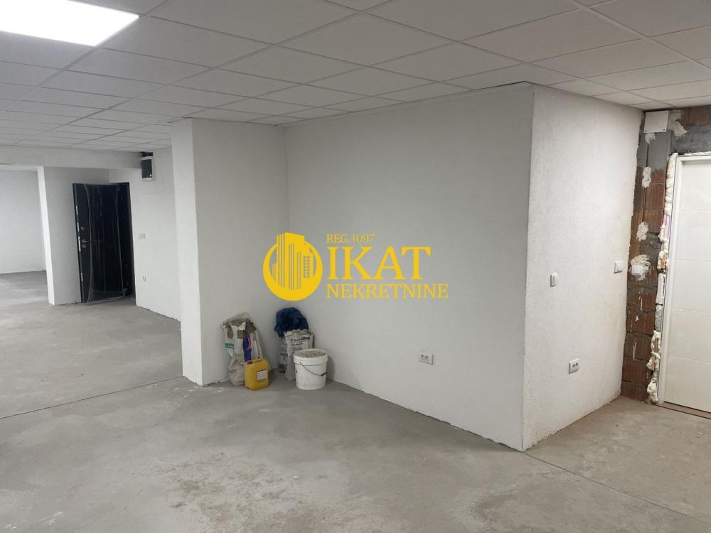 Slika 3 - Vojvode Stepe,  Lokal za izdavanje, 82m2, 700€
