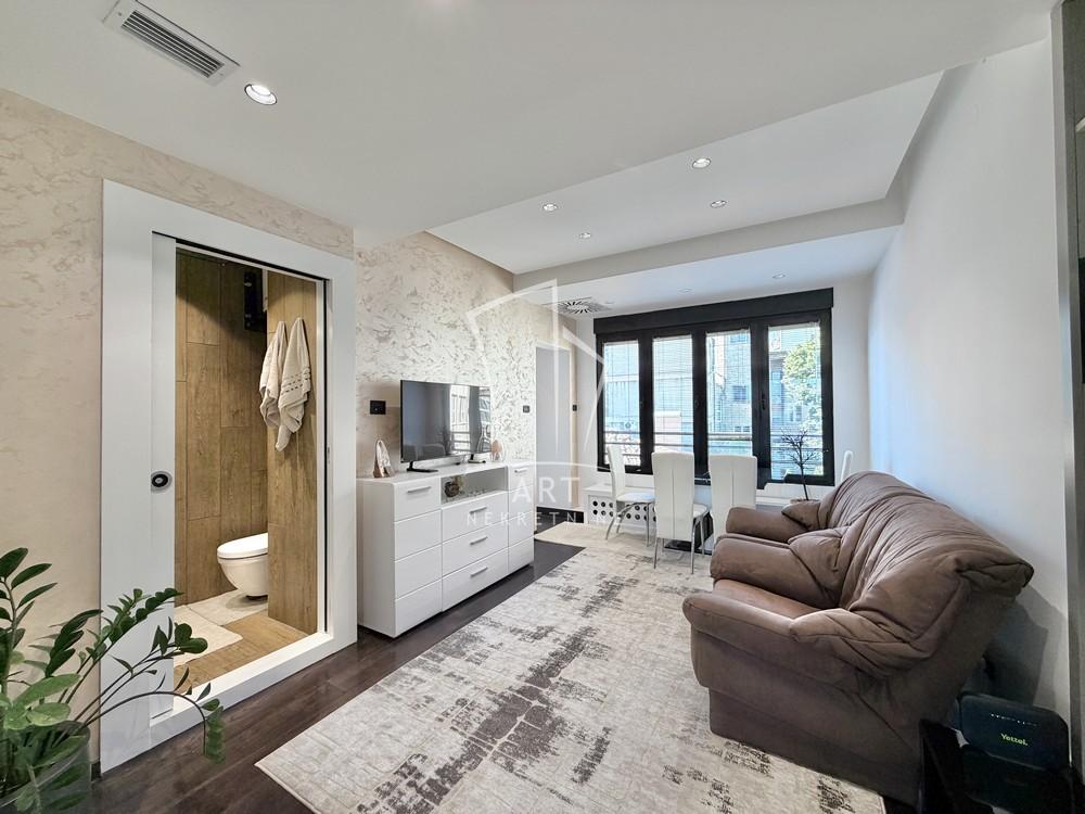 Slika 1 - Simina, Četvorosoban stan za izdavanje, 82m2, 1.600€