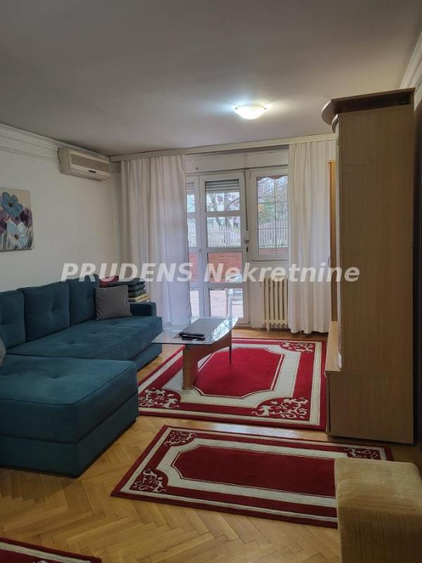 Slika 1 - Danila Lekića Španca, Trosoban stan za izdavanje, 70m2, 800€