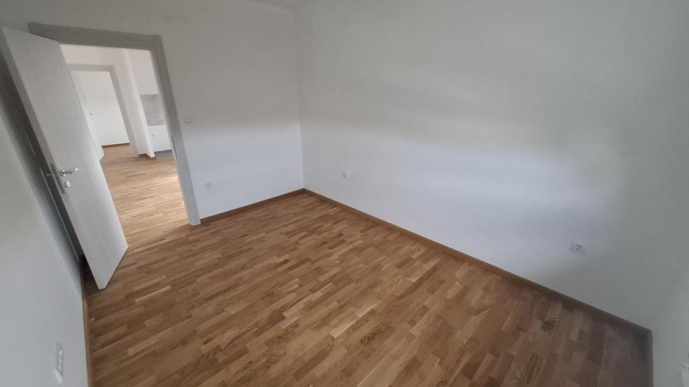 Slika 7 - Dvoiposoban stan za izdavanje, 48m2, 400€