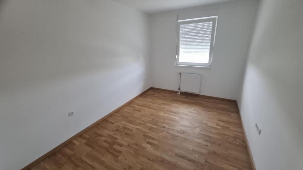 Slika 6 - Dvoiposoban stan za izdavanje, 48m2, 400€