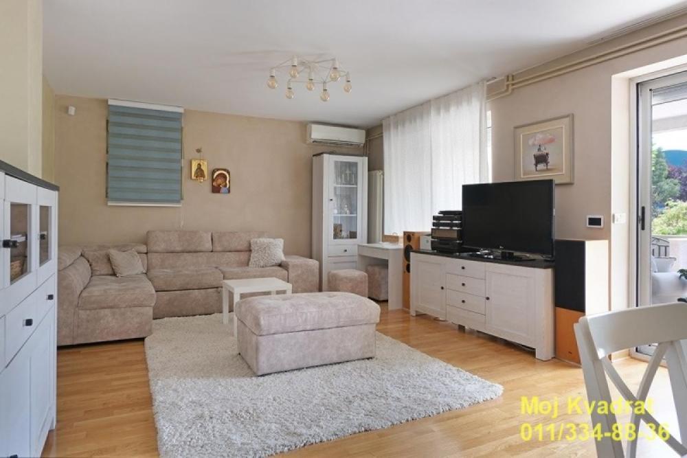 Glavna slika -Četvorosoban stan na prodaju, 160m2, 370.000€