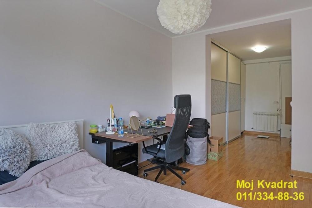 Slika 9 - Četvorosoban stan na prodaju, 160m2, 370.000€