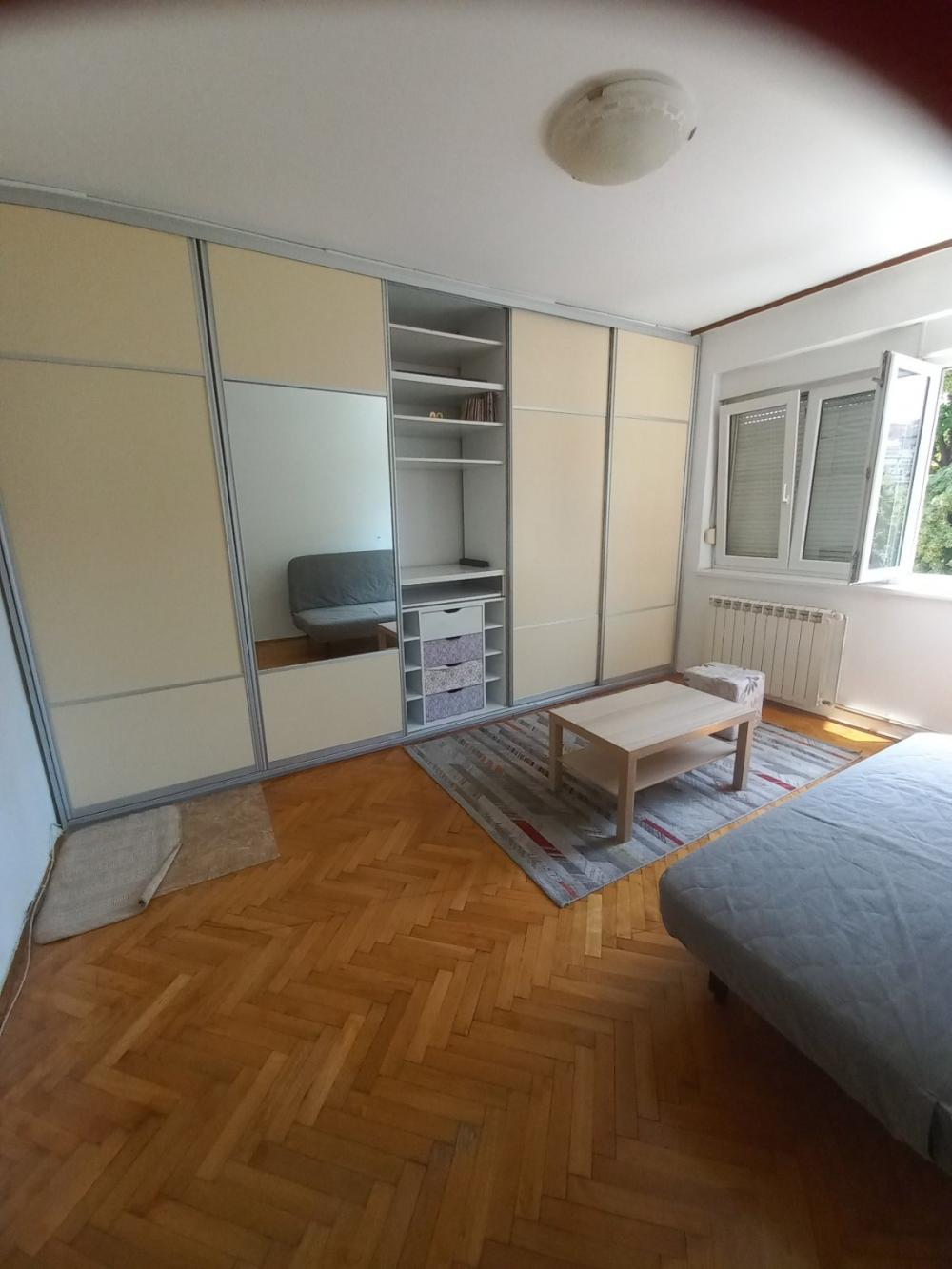 Slika 1 - Požarevačka, Jednosoban stan za izdavanje, 33m2, 500€
