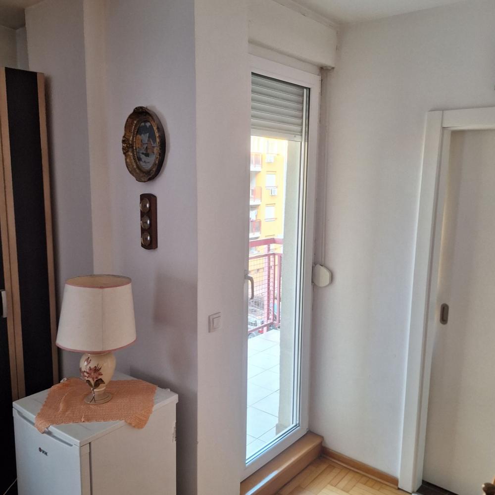 Slika 7 - 2. srpske armije, Dvosoban stan za izdavanje, 54m2, 600€