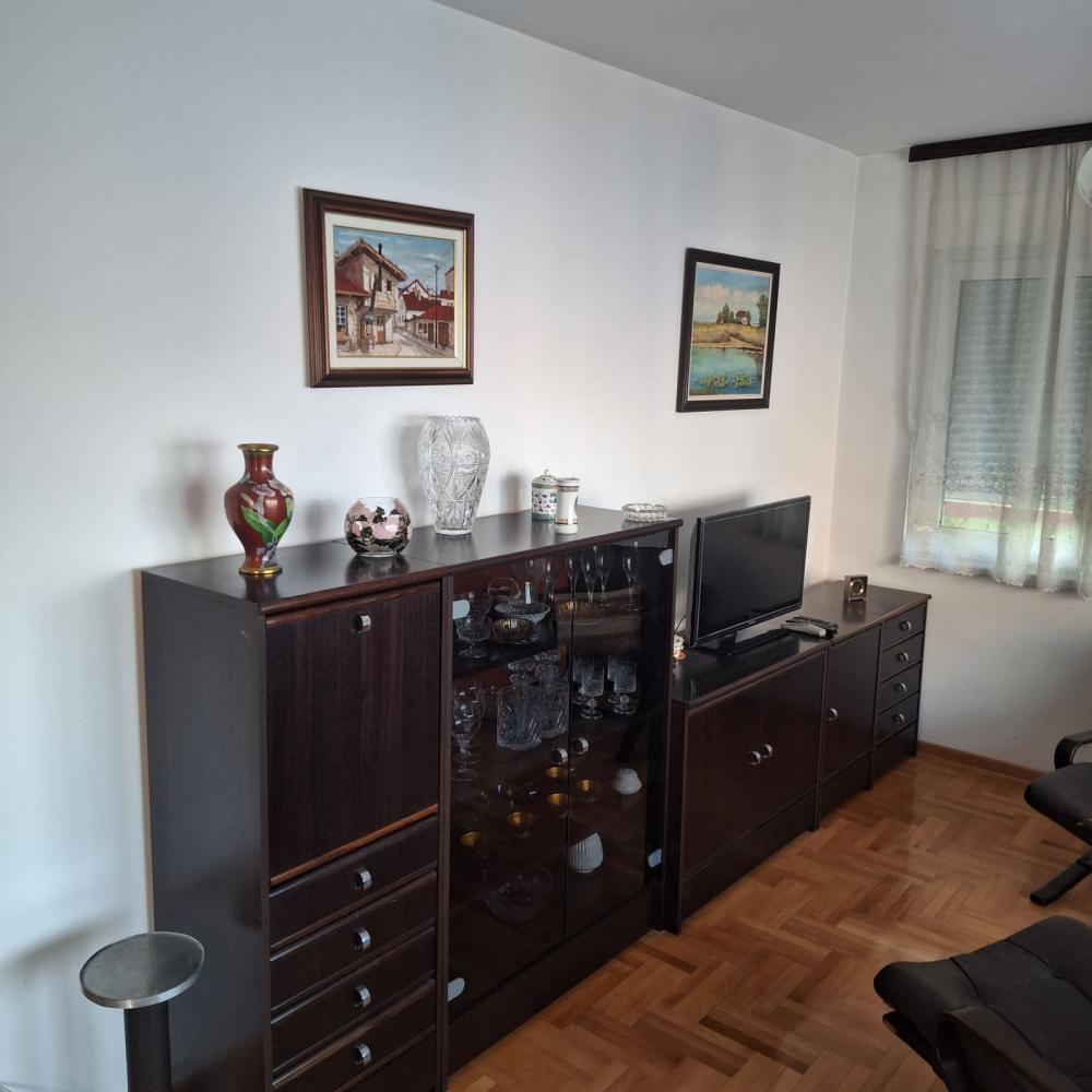 Slika 2 - 2. srpske armije, Dvosoban stan za izdavanje, 54m2, 600€