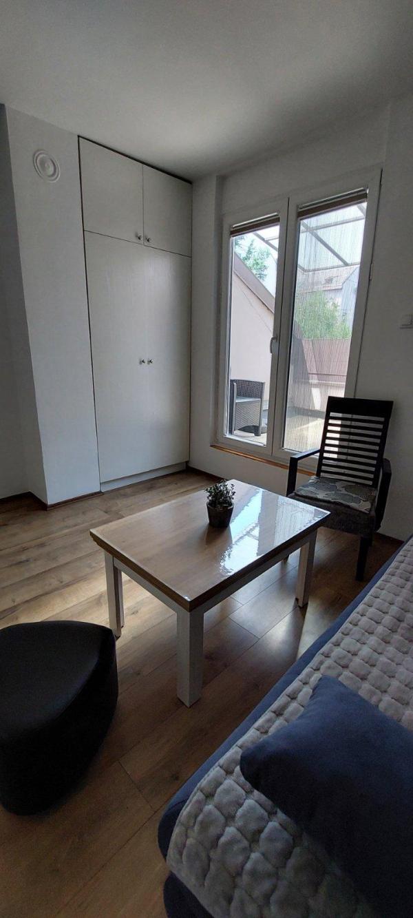 Slika 3 - Ismeta Mujezinovića, Jednosoban stan za izdavanje, 40m2, 430€