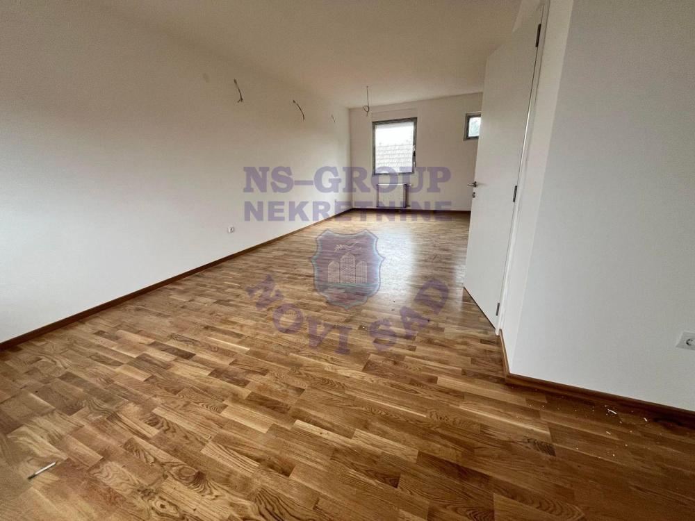 Slika 0 - Četvorosoban stan na prodaju, 90m2, 169.950€