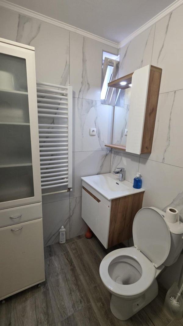 Slika 9 - Miće Popovića, Dvosoban stan za izdavanje, 59m2, 800€