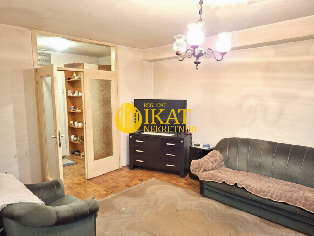 Slika 1 - Metohijska, Dvoiposoban stan na prodaju, 74m2, 259.500€