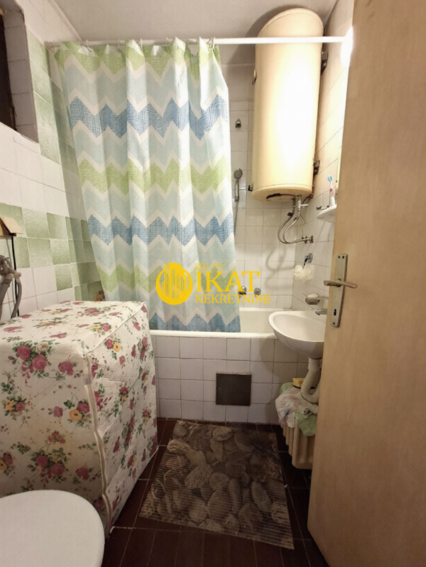 Slika 5 - Metohijska, Dvoiposoban stan na prodaju, 74m2, 259.500€