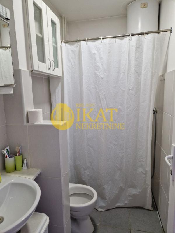 Slika 5 - Bulevar Kralja Aleksandra,  Lokal na prodaju, 98m2, 150.000€