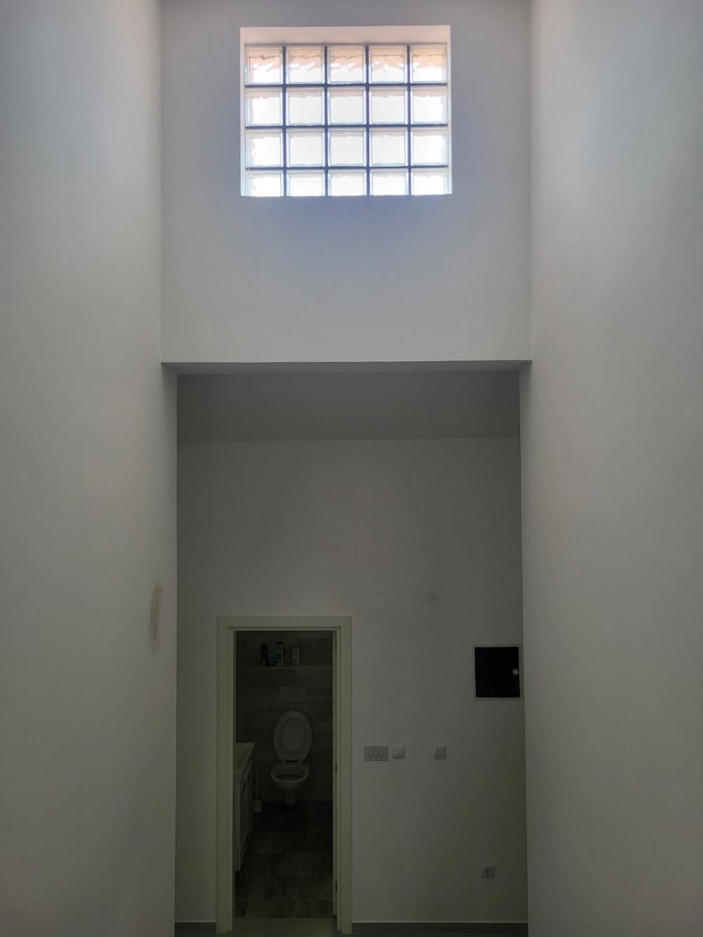 Slika 5 - Maje Dimitrijević,  Kuća za izdavanje, 160m2, 1.500€