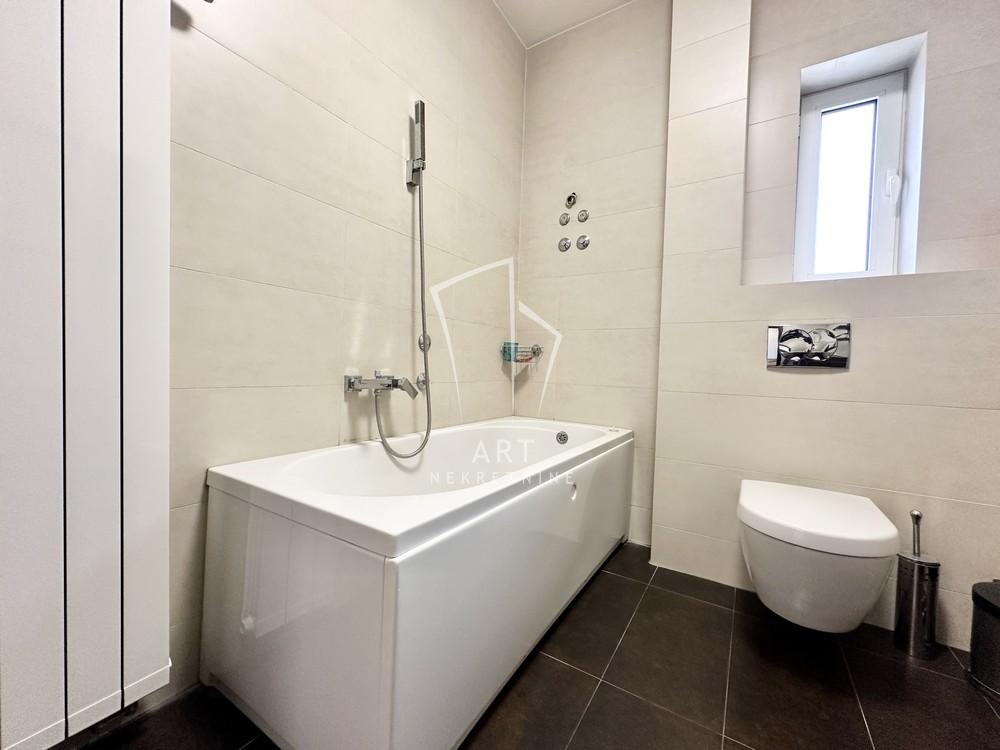 Slika 11 - Krupanjska, Petosoban stan za izdavanje, 135m2, 2.100€