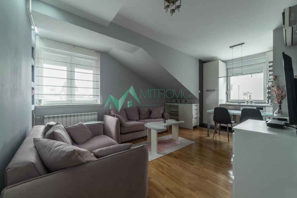 Slika 1 - Jednoiposoban stan za izdavanje, 49m2, 580€