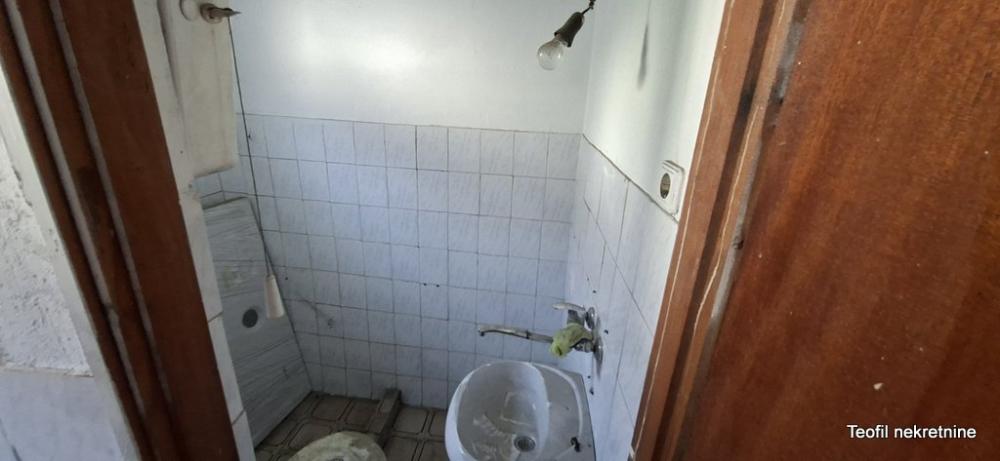 Slika 5 - Bulevar despota Stefana,  Kuća na prodaju, 61m2, 250.000€