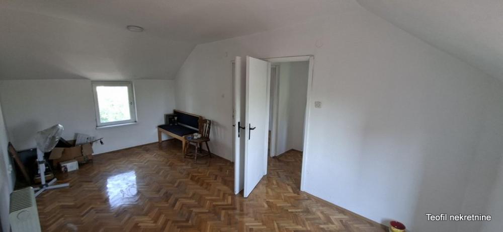 Slika 10 - Bulevar despota Stefana,  Kuća na prodaju, 61m2, 250.000€