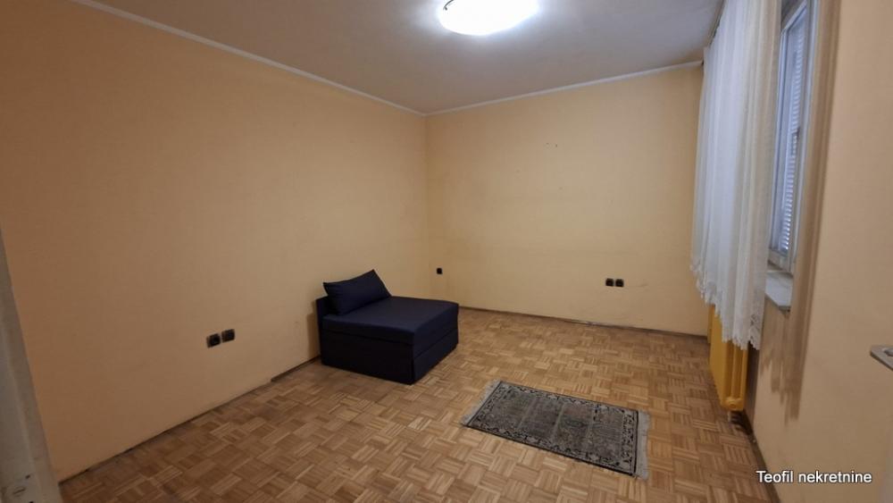 Slika 3 - Pere Velimirovića, Troiposoban stan na prodaju, 92m2, 230.000€