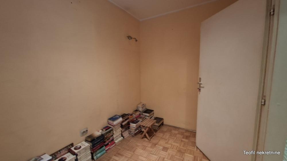 Slika 6 - Pere Velimirovića, Troiposoban stan na prodaju, 92m2, 230.000€