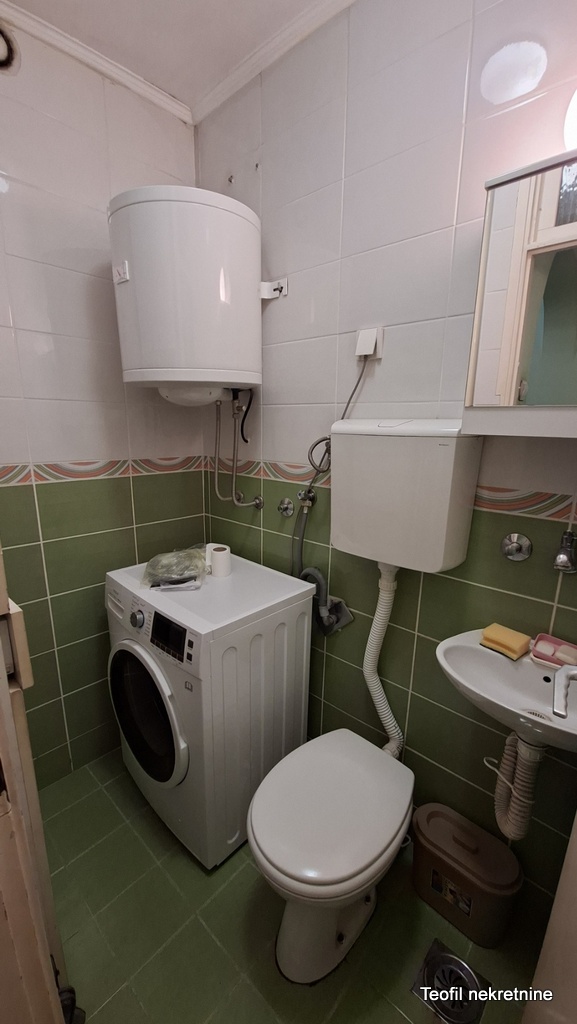 Slika 8 - Pere Velimirovića, Troiposoban stan na prodaju, 92m2, 230.000€